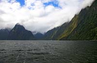 I2-MilfordGrandeur-2500